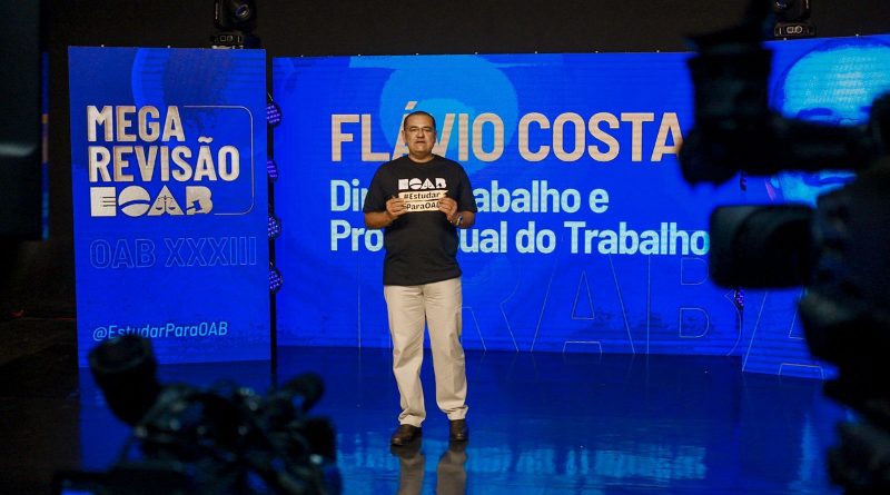 Juiz Flávio Costa ministra revisão para o Exame de Ordem da OAB