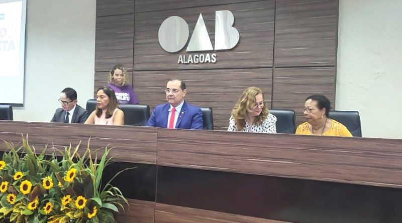 Junho violeta: Vice-presidente da Amatra19, juiz Flávio Luiz da Costa participa de debate em Seminário de Enfrentamento à Violência Contra a Pessoa Idosa